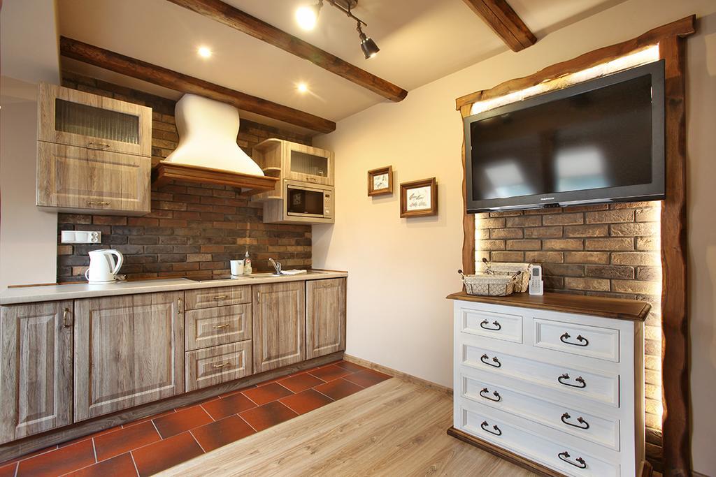 Bocianowka Z Sauna I Fotelem Masujacym W Cenie ウストロン エクステリア 写真